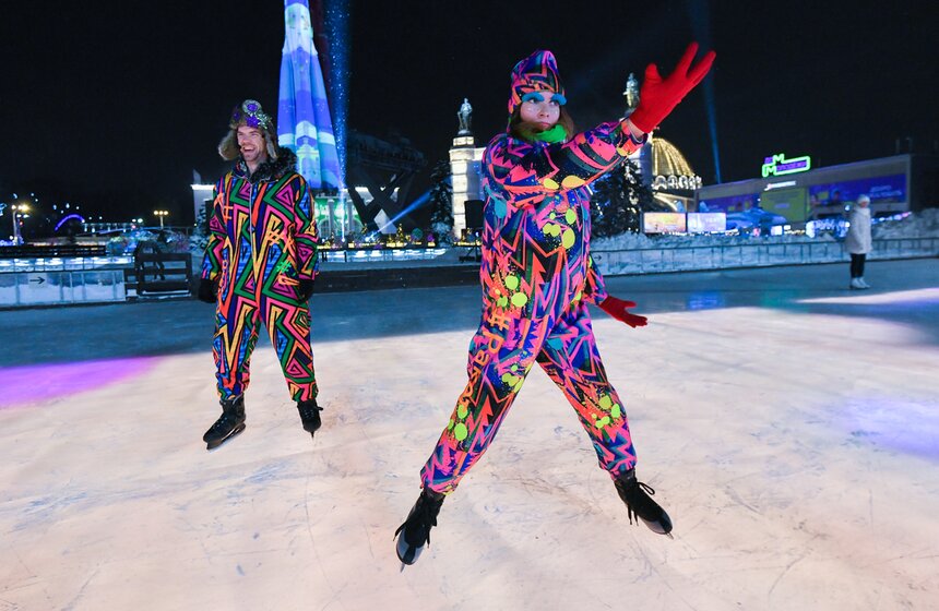 Тематическая вечеринка "Русский авангард" прошла на ВДНХ 8 декабря 12 фото