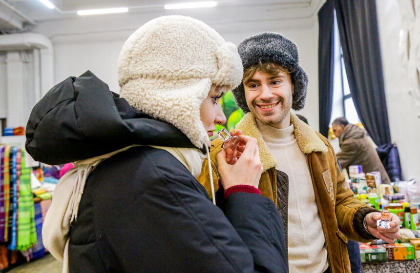 Индийский маркет "Delhi базар" прошел в столице 5 фото