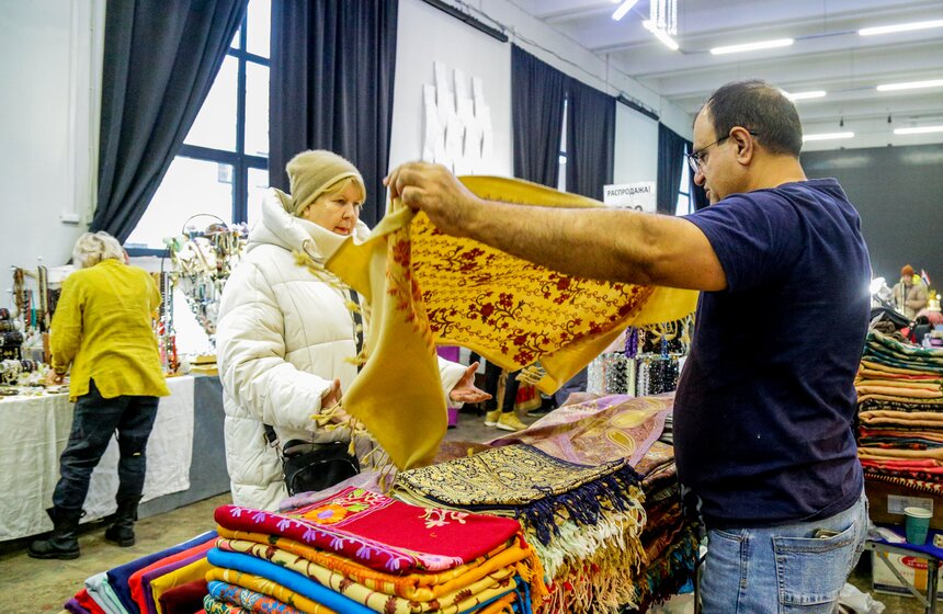 Индийский маркет "Delhi базар" прошел в столице 8 фото