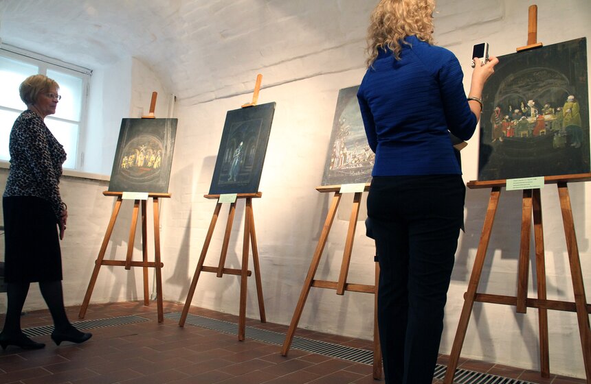 В Доме-музее открылась выставка художника Рабиновича 16 фото