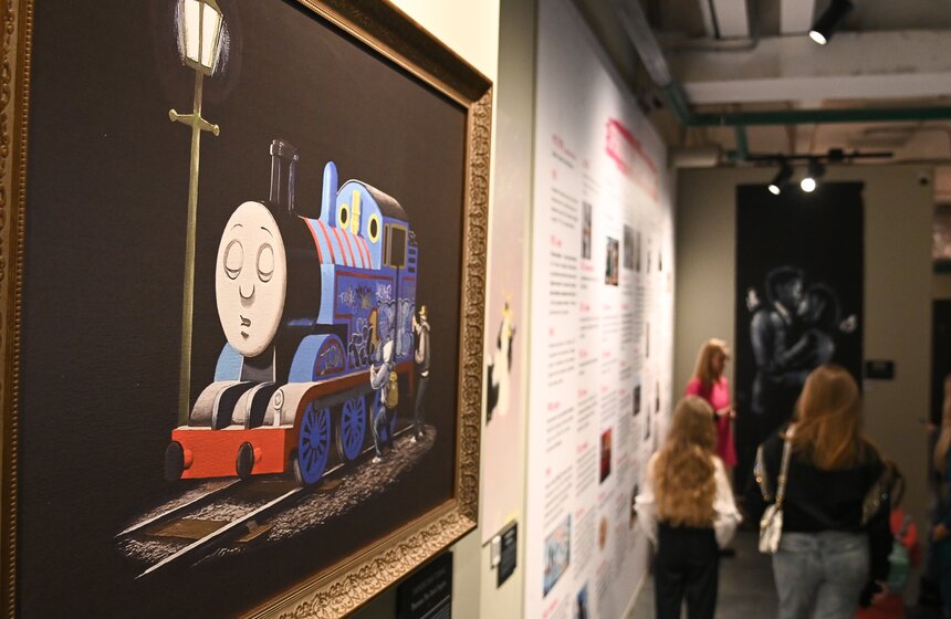 Выставка "Найти Бэнкси" вновь открылась на ВДНХ 12 фото