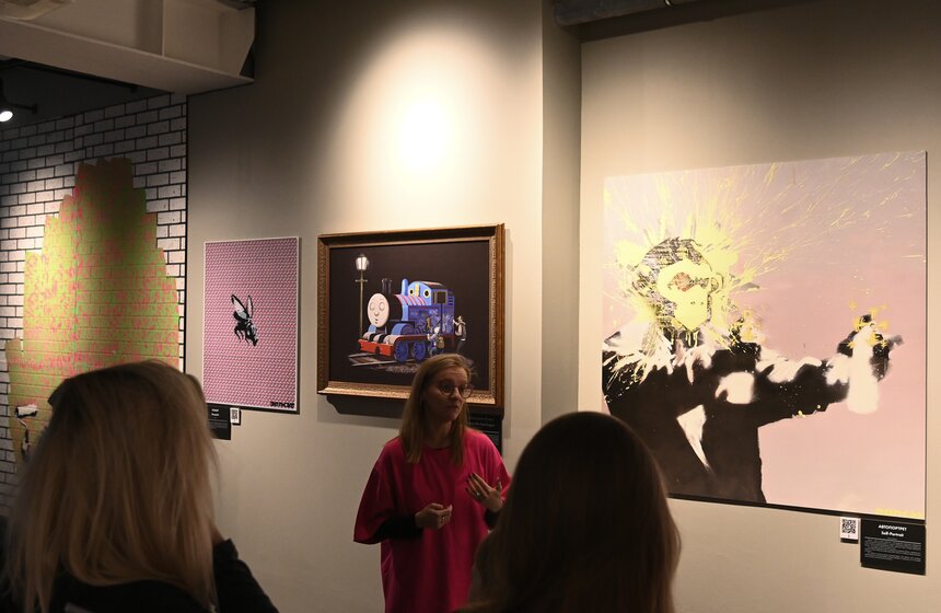 Выставка "Найти Бэнкси" вновь открылась на ВДНХ 8 фото