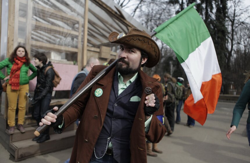 В Сокольниках прошел большой парад святого Патрика 11 фото