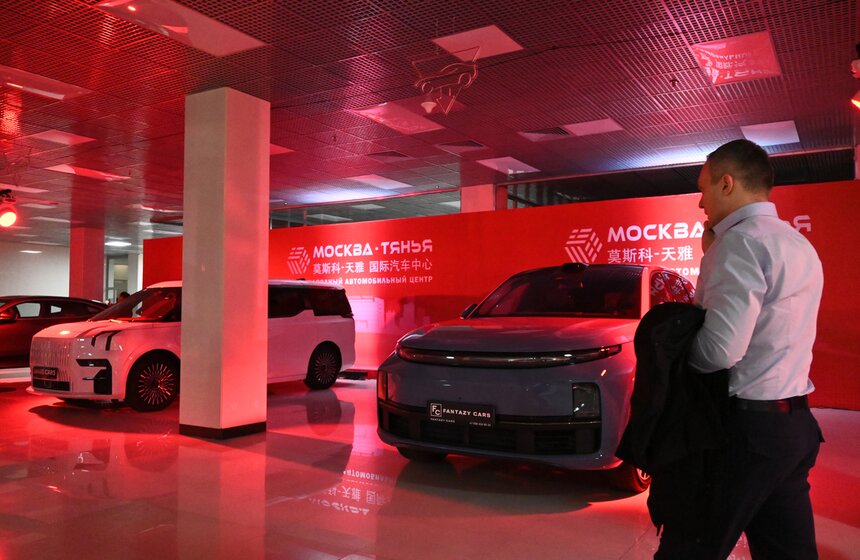 Автоцентр с китайскими машинами "Москва-Тянья" открыли в столице 20 фото