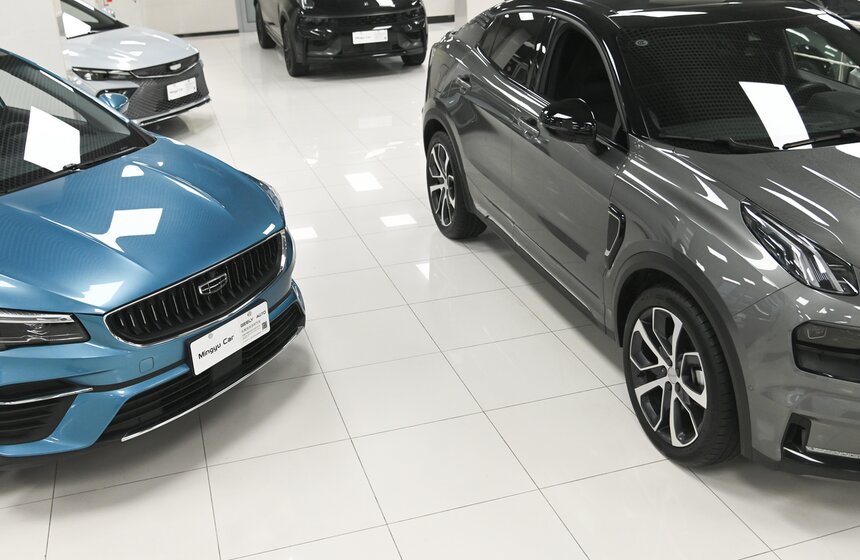 Автоцентр с китайскими машинами "Москва-Тянья" открыли в столице 8 фото