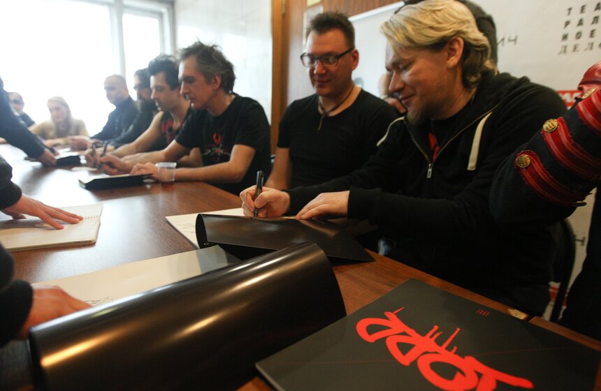 В культурном центре "Москвич" состоялась зонг-опера "Тодд" 25 фото