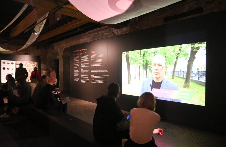 Выставка фестиваля "Открытый город" завершится в столице 19 ноября 18 фото