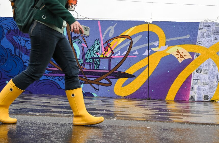 Выставка уличного искусства "Путь сообщения" открылась в столице 13 фото