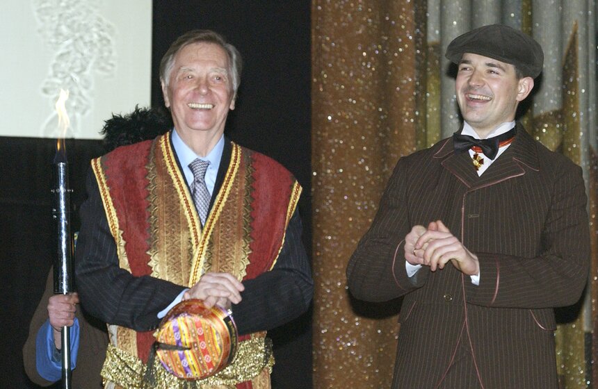 В Москве простятся с актером Анатолием Кузнецовым 2 фото