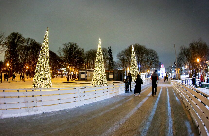 Каток в Парке Горького открылся 24 ноября в Москве 25 фото