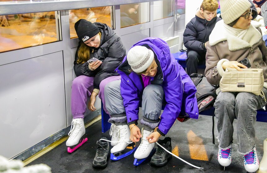 Каток в Парке Горького открылся 24 ноября в Москве 6 фото