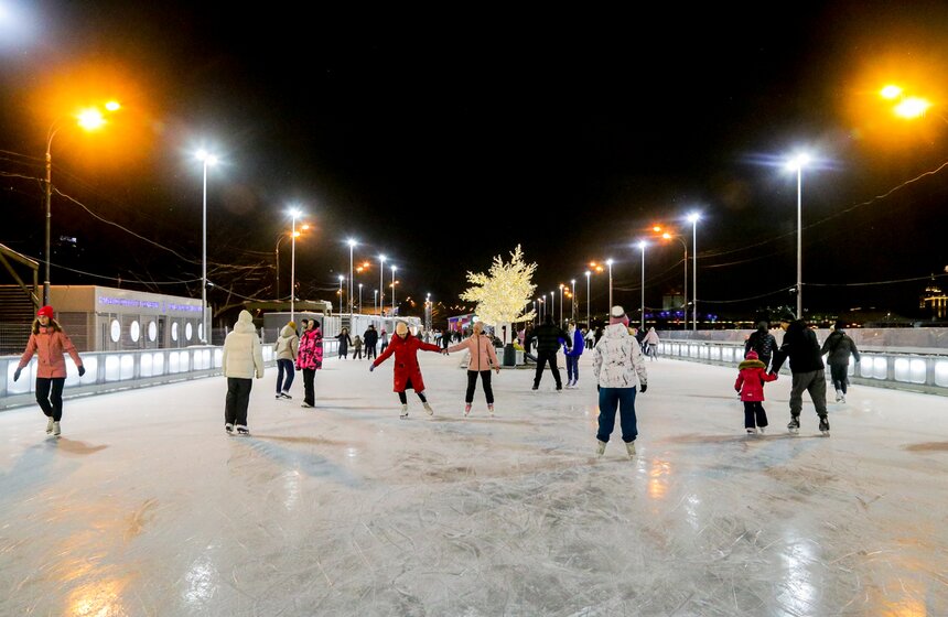 Каток в Парке Горького открылся 24 ноября в Москве 23 фото