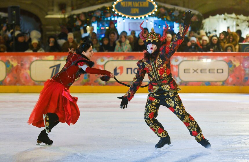 ГУМ-Каток открыли на Красной площади в столице 2 фото