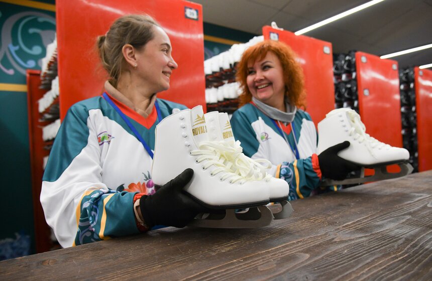 ГУМ-Каток открыли на Красной площади в столице 6 фото