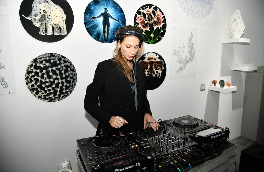 Журнал MAXIM Online наградил победителей проекта "Топ-50 историй мужчин" 19 фото