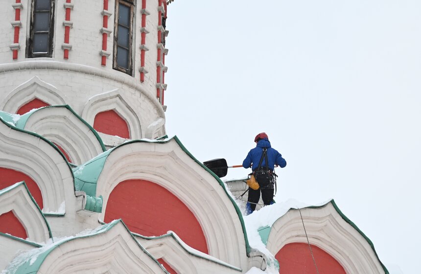 Работа коммунальных служб в Москве скорректирована из-за количества осадков 3 фото