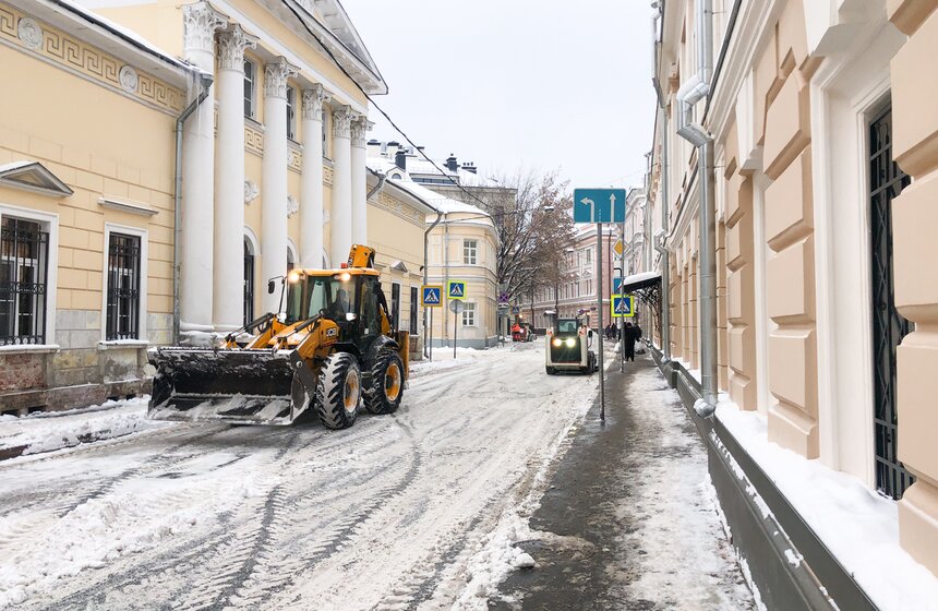 Работа коммунальных служб в Москве скорректирована из-за количества осадков 9 фото