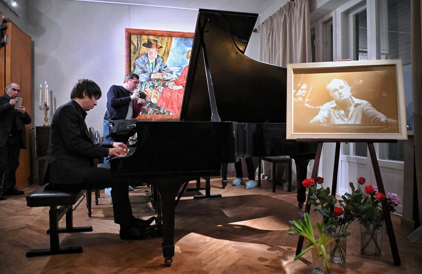 Мемориальная квартира Святослава Рихтера открылась в Москве 16 фото