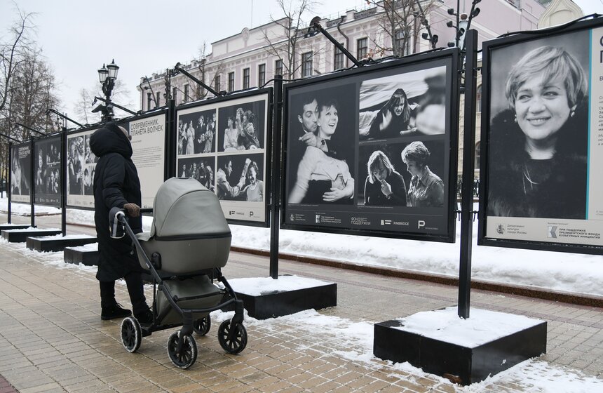 Фотовыставка в память о Галине Волчек открылась в столице 10 фото