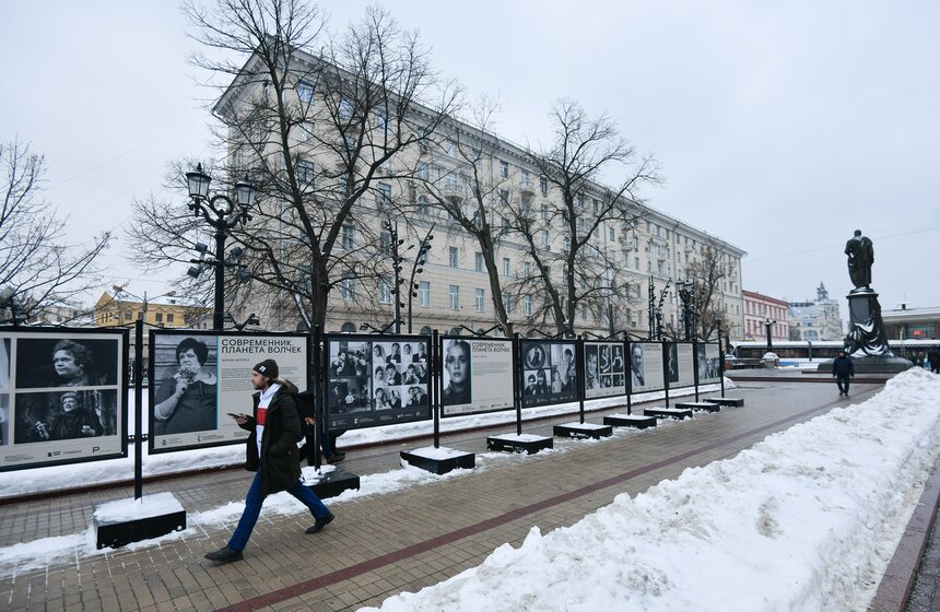 Фотовыставка в память о Галине Волчек открылась в столице 17 фото