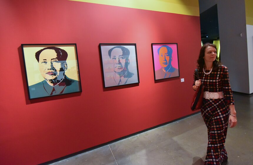 Выставка "Тинькофф Город: Энди Уорхол и русское искусство" открылась в столице 10 фото