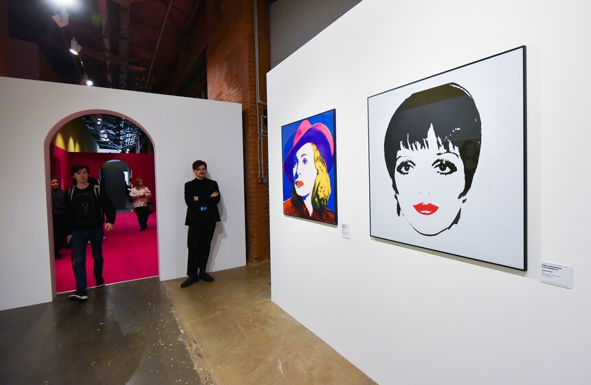 Выставка "Тинькофф Город: Энди Уорхол и русское искусство" открылась в столице 3 фото