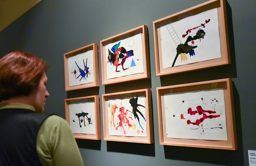 Выставка "Тинькофф Город: Энди Уорхол и русское искусство" открылась в столице 6 фото