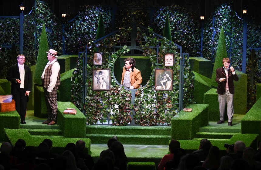 Премьера спектакля "Тетка Чарлея" состоялась в Театре на Трубной 12 фото