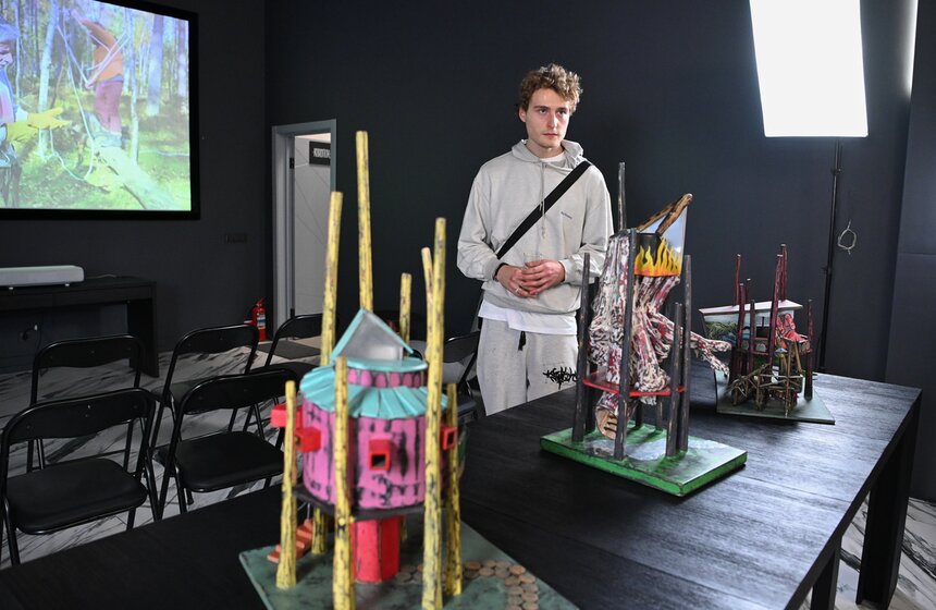 Спецпроект "Триасовый период" открыли в архитектурном бюро BURO ALL GALLERY 18 фото