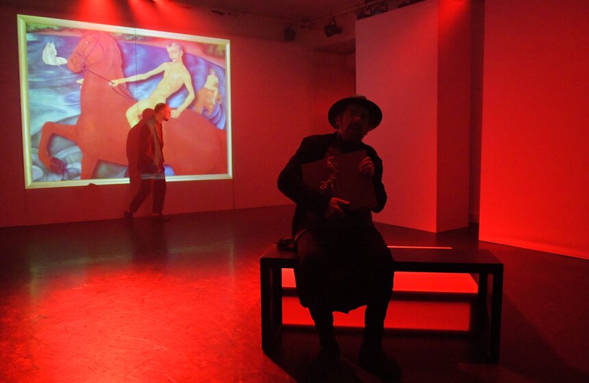 Премьера спектакля "Пиросмани. Праздник одиночества" состоялась в театре "МОСТ" 12 фото