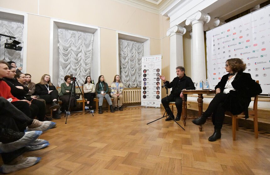 Фестиваль "Биеннале театрального искусства. Уроки режиссуры" начался в столице 13 фото