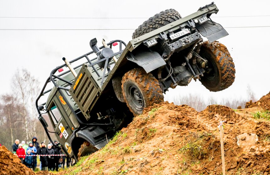 Соревнования по трак-триалу "Царь Горы" прошли в Твери 20 фото