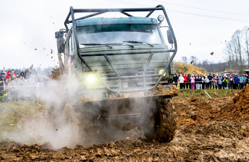 Соревнования по трак-триалу "Царь Горы" прошли в Твери 15 фото