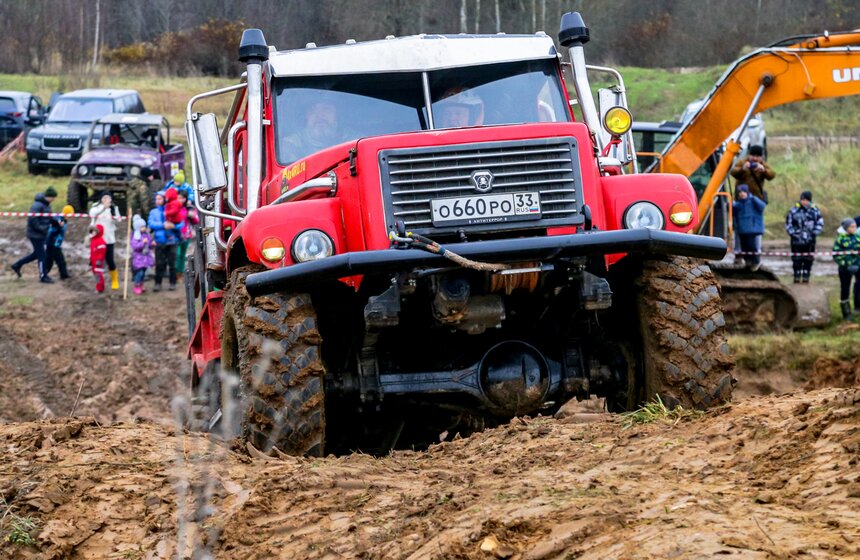 Соревнования по трак-триалу "Царь Горы" прошли в Твери 9 фото