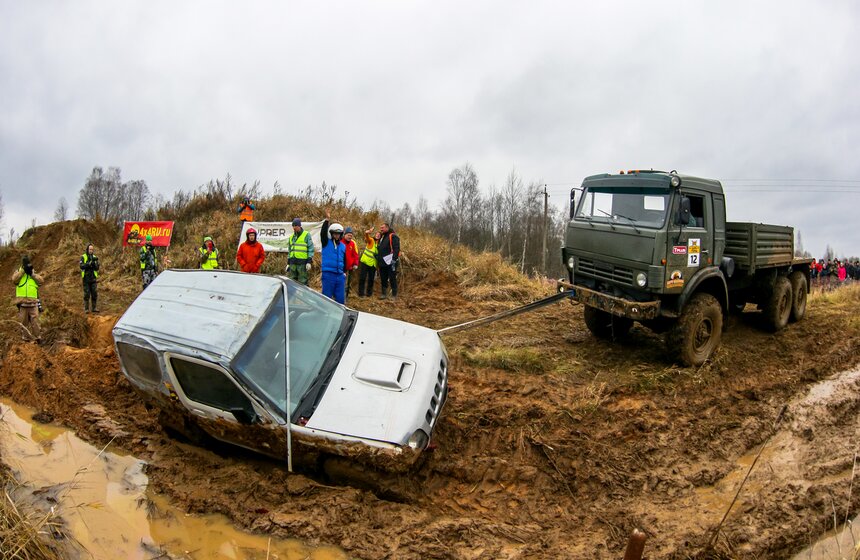 Соревнования по трак-триалу "Царь Горы" прошли в Твери 4 фото