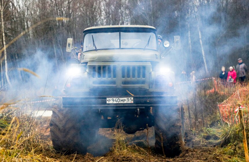 Соревнования по трак-триалу "Царь Горы" прошли в Твери 24 фото