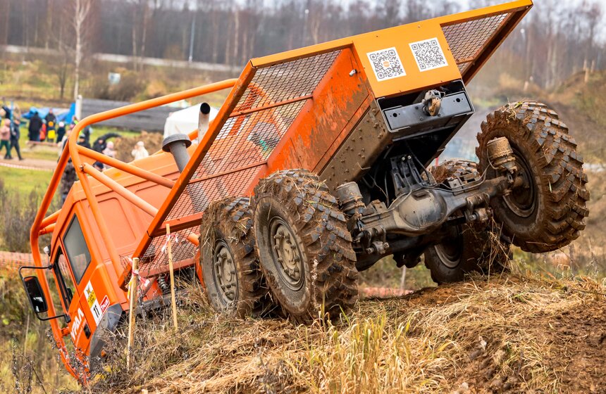 Соревнования по трак-триалу "Царь Горы" прошли в Твери 11 фото
