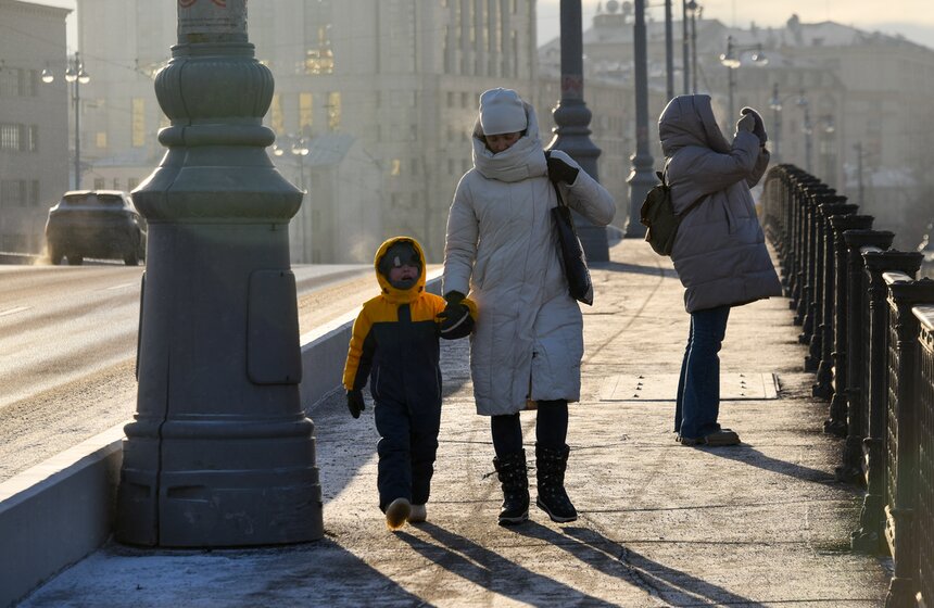 Синоптик спрогнозировал период ослабления аномальных морозов в Москве 21 фото
