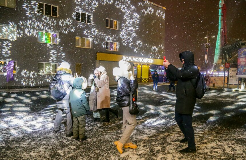 Новогоднюю программу "Вечные ценности" провели на ВДНХ 9 фото