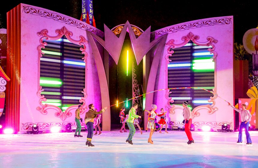 Новогоднюю программу "Вечные ценности" провели на ВДНХ 11 фото