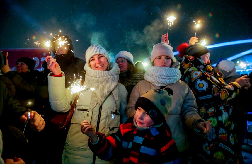 Новогоднюю программу "Вечные ценности" провели на ВДНХ 21 фото