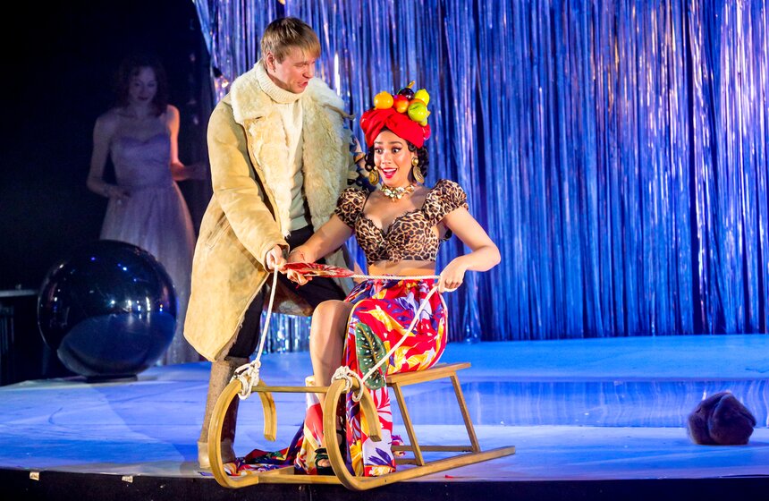 Шоу-спектакли "Новогодний Кабачок Сатиры" прошли в Москве 3 фото