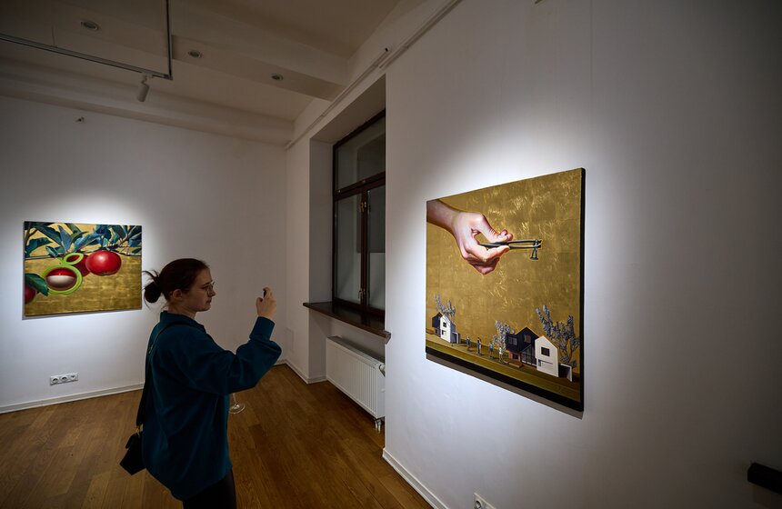 Выставки "No 1 – Монолит" и "Гнездышко" представили в Центре современного искусства No 9 9 фото