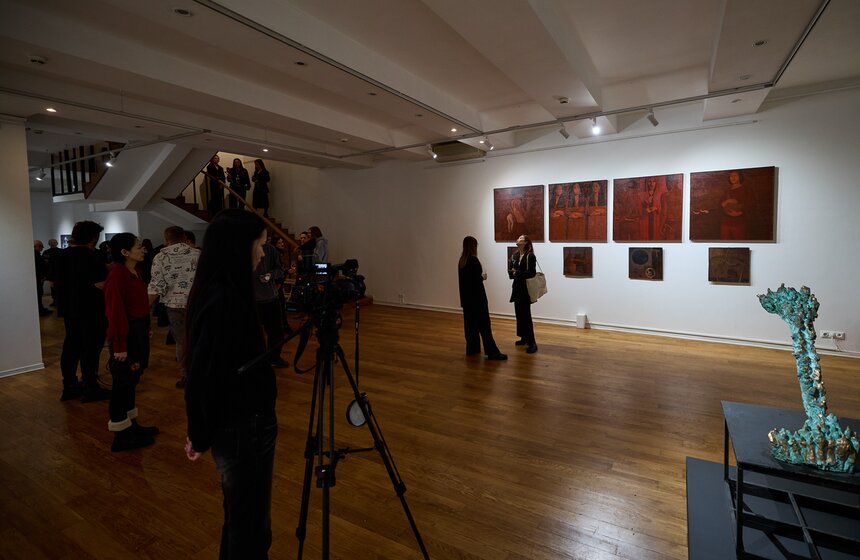 Выставки "No 1 – Монолит" и "Гнездышко" представили в Центре современного искусства No 9 17 фото