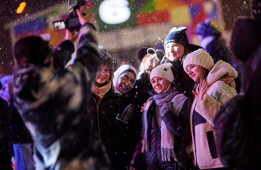 День студента отметили на катке в Парке Горького 14 фото