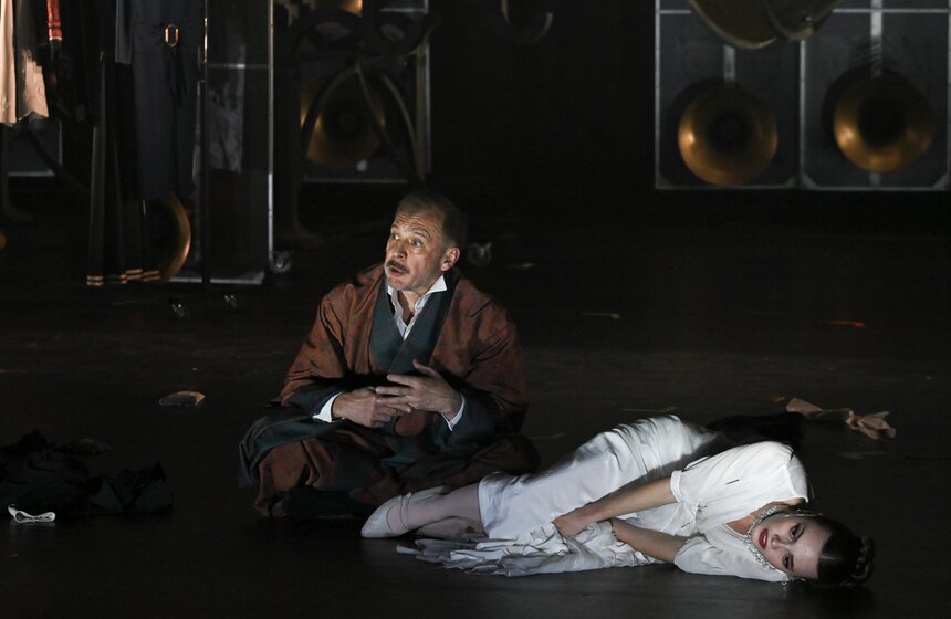 Спектакль "Пигмалион" представили в Театре сатиры 22 фото