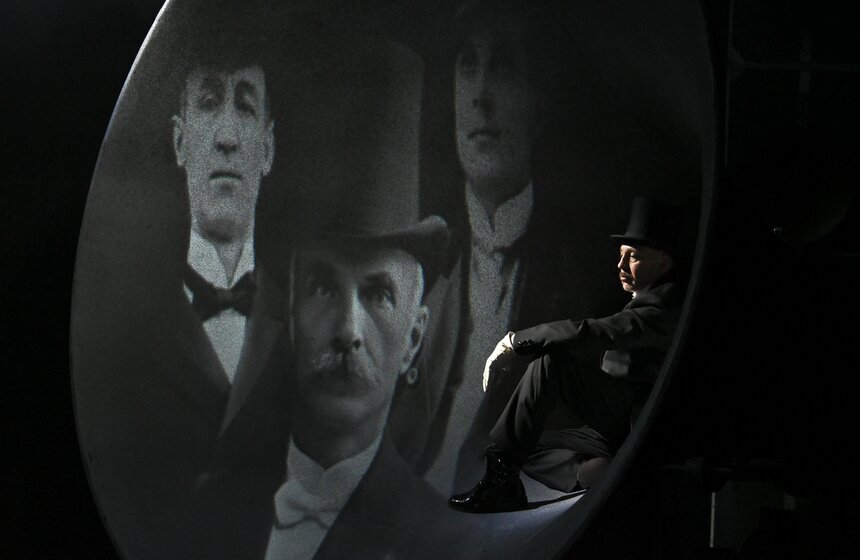 Спектакль "Пигмалион" представили в Театре сатиры 15 фото