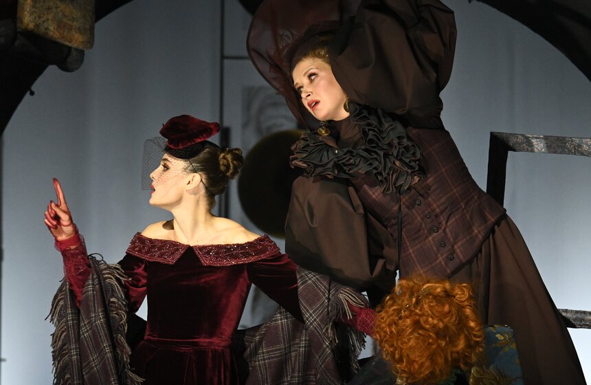 Спектакль "Пигмалион" представили в Театре сатиры 10 фото