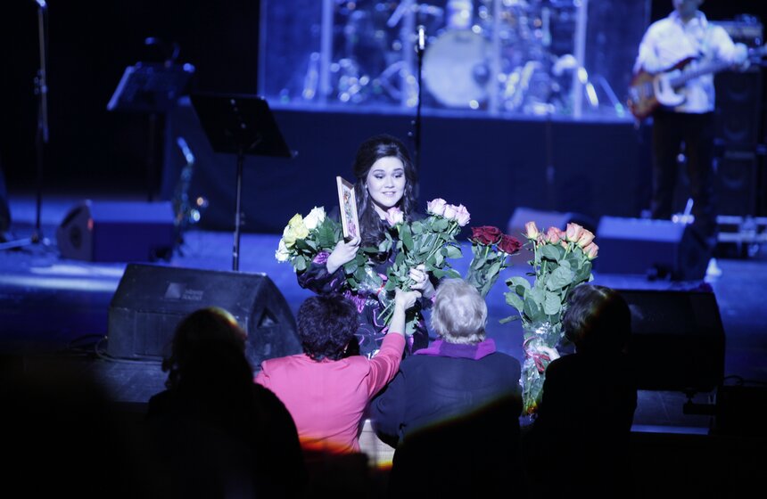 В "Крокус Сити Холле" прошел сольный концерт Дины Гариповой 9 фото