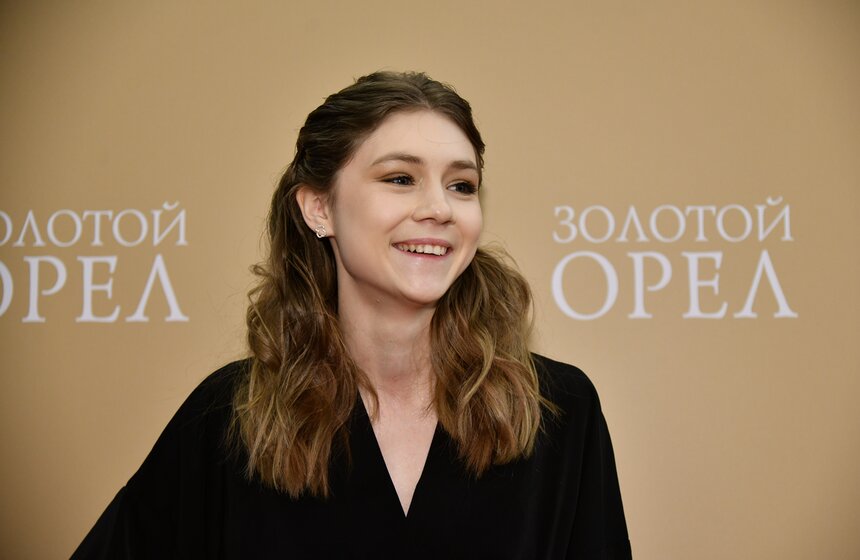 Актриса Маша Лобанова